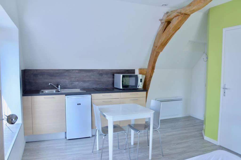 La Petite Maison Appartement 2 Avoine Ngoại thất bức ảnh